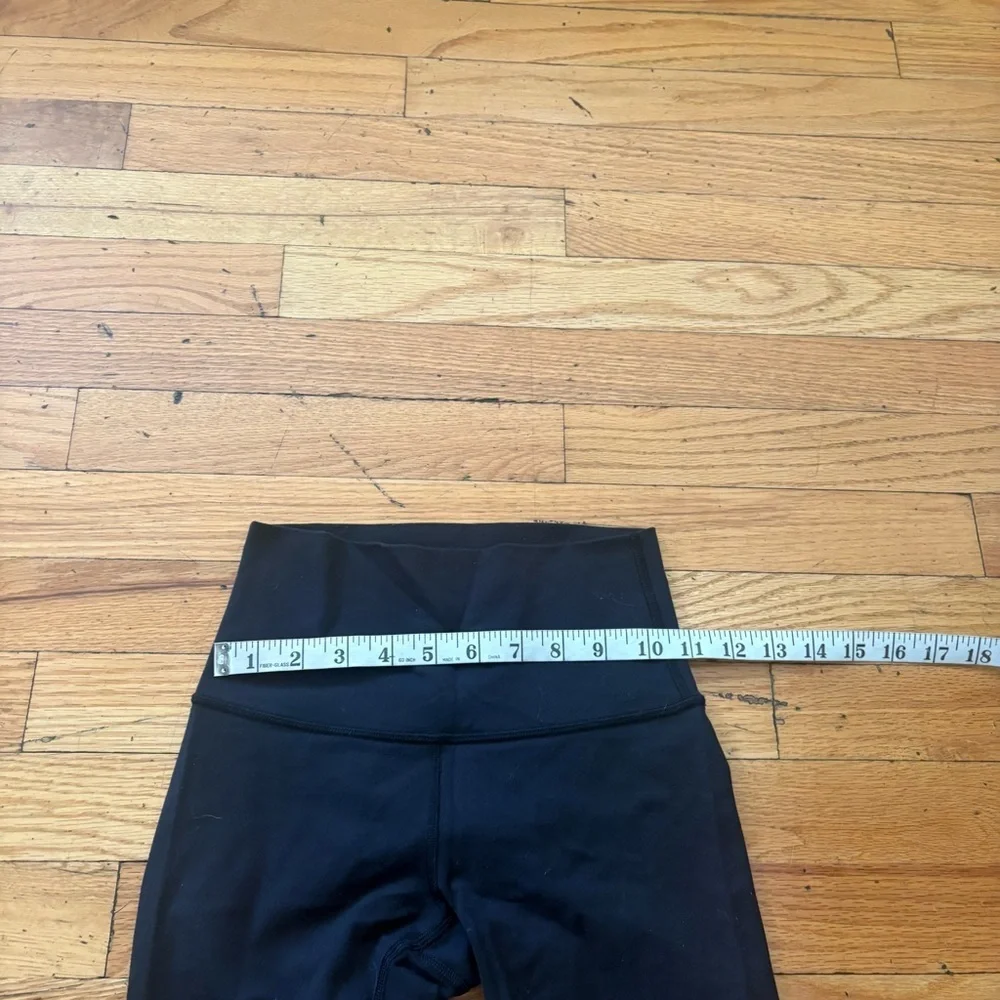 Lululemon Black Wunder HR Tights Size 2